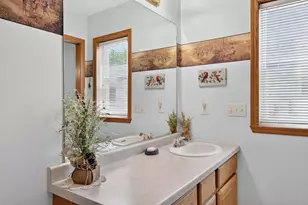 571 N Wisconsin St, Berlin, WI 54923 - Photo 37