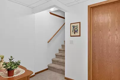 571 N Wisconsin Street, Berlin, WI 54923 - Photo 9