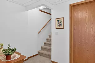 571 N Wisconsin St, Berlin, WI 54923 - Photo 9