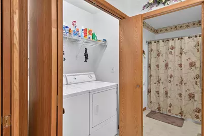 571 N Wisconsin Street, Berlin, WI 54923 - Photo 15