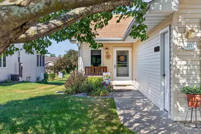 571 N Wisconsin Street, Berlin, WI 54923 - Photo 1