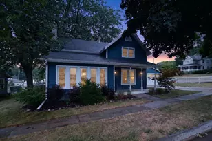 118 Washington St, DeForest, WI 53532 - Photo 3