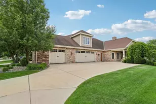 1616 Bellewood Dr, Waunakee, WI 53597 - Photo 77