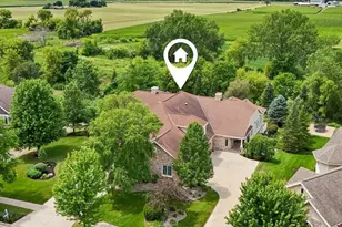1616 Bellewood Dr, Waunakee, WI 53597 - Photo 3