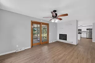 3106 Todd Dr, Madison, WI 53713 - Photo 15