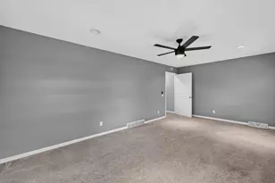 3106 Todd Dr, Madison, WI 53713 - Photo 35