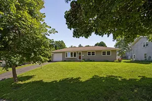 311 Maple Dr, Mount Horeb, WI 53572 - Photo 43