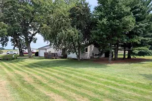 304 E Winnebago St, Friesland, WI 53595 - Photo 3