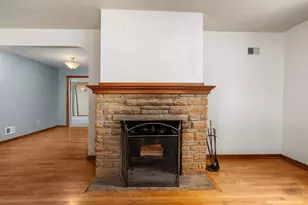 813 Powers Ave, Madison, WI 53714 - Photo 11