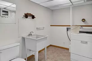 5701 N Ridge View Dr, Janesville, WI 53548 - Photo 33