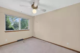 5701 N Ridge View Dr, Janesville, WI 53548 - Photo 21