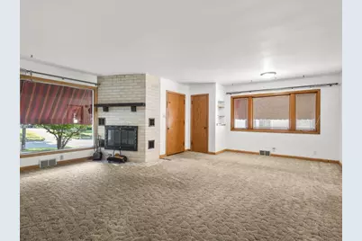 129 N 90th Street, Milwaukee, WI 53226 - Photo 7
