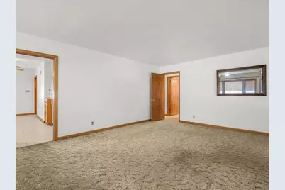 129 N 90th Street, Milwaukee, WI 53226 - Photo 5