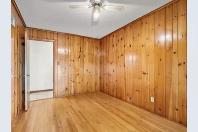 129 N 90th Street, Milwaukee, WI 53226 - Photo 15