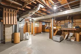 129 N 90th St, Milwaukee, WI 53226 - Photo 27