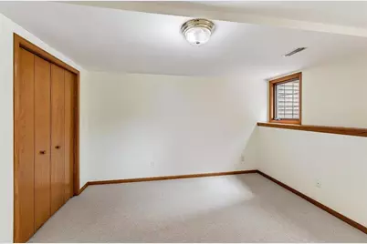5009 Sycamore Avenue, Madison, WI 53704 - Photo 33