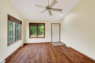 5009 Sycamore Ave, Madison, WI 53704 - Photo 3