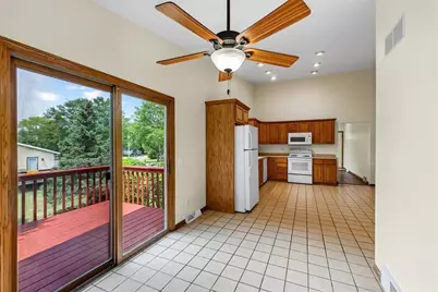 5009 Sycamore Avenue, Madison, WI 53704 - Photo 11