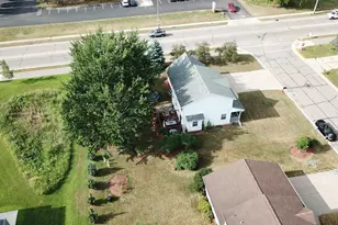 927 Lone Tree Ln, Prairie Du Sac, WI 53578 - Photo 37