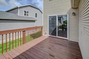 9305 Briar Haven Dr, Madison, WI 53593 - Photo 7