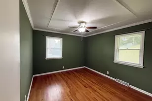 1117 N Grant Ave, Janesville, WI 53548 - Photo 7