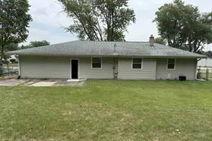 1117 N Grant Ave, Janesville, WI 53548 - Photo 19