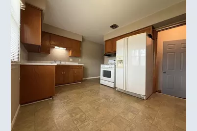 1117 N Grant Avenue, Janesville, WI 53548 - Photo 5