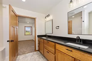 627 Salsbery Cir, Hillsboro, WI 54634 - Photo 15