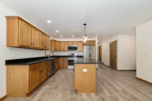 627 Salsbery Cir, Hillsboro, WI 54634 - Photo 9