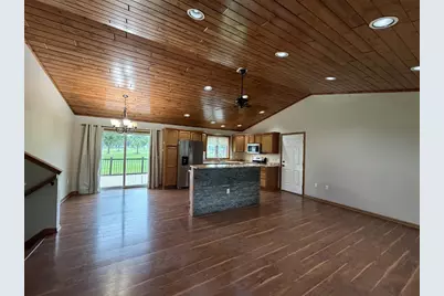 912 21st Street, Prairie Du Sac, WI 53578 - Photo 3