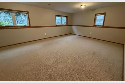 912 21st Street, Prairie Du Sac, WI 53578 - Photo 17
