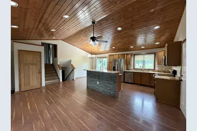 912 21st Street, Prairie Du Sac, WI 53578 - Photo 5