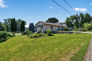 2012 Parkside Dr, Janesville, WI 53548 - Photo 7