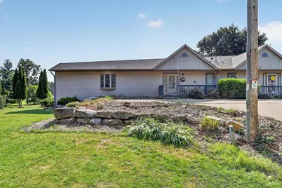 2012 Parkside Drive, Janesville, WI 53548 - Photo 3