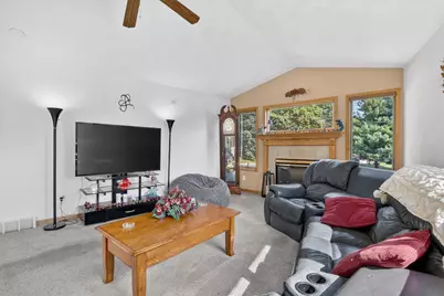 2012 Parkside Drive, Janesville, WI 53548 - Photo 23