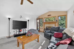 2012 Parkside Dr, Janesville, WI 53548 - Photo 23