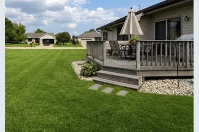3903 Sandhill Drive, Janesville, WI 53546 - Photo 3