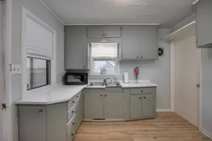 4700 Shaffer Ave, Madison, WI 53716 - Photo 5