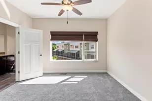 5637 Brendan Ave, Fitchburg, WI 53711 - Photo 29