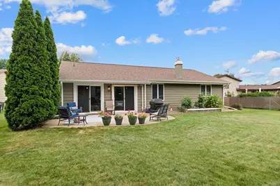 712 N Wuthering Hills Drive, Janesville, WI 53546 - Photo 27