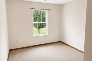 2548 Edgewood Dr, Beloit, WI 53511 - Photo 15