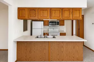 2548 Edgewood Dr, Beloit, WI 53511 - Photo 7