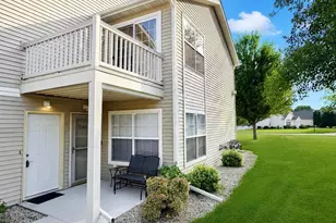 2548 Edgewood Dr, Beloit, WI 53511 - Photo 1