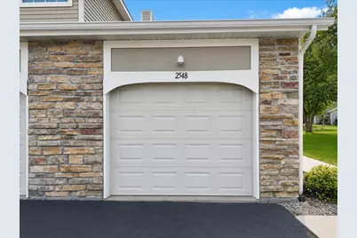 2548 Edgewood Drive, Beloit, WI 53511 - Photo 23