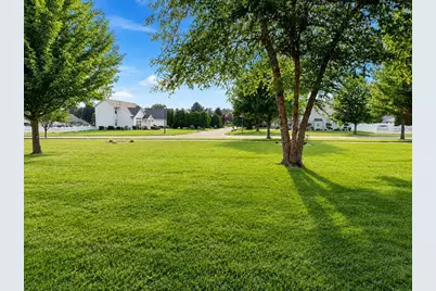 2548 Edgewood Drive, Beloit, WI 53511 - Photo 19