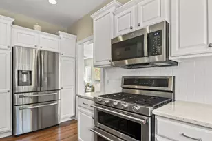 1223 Woodbridge Trail, Waunakee, WI 53597 - Photo 5
