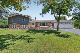 2302 N Airport Rd, Brodhead, WI 53520 - Photo 3