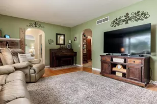 2530 Sunset Dr, Beloit, WI 53511 - Photo 19