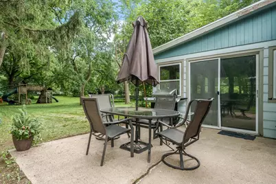 2530 Sunset Drive, Beloit, WI 53511 - Photo 13