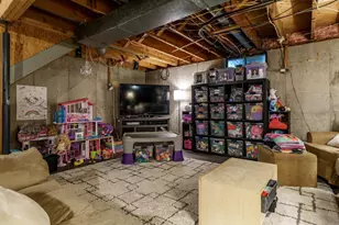 2530 Sunset Dr, Beloit, WI 53511 - Photo 41